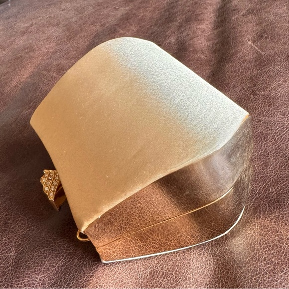Vintage Jessica McClintock Gold Satin Clutch - Picture 5 of 10